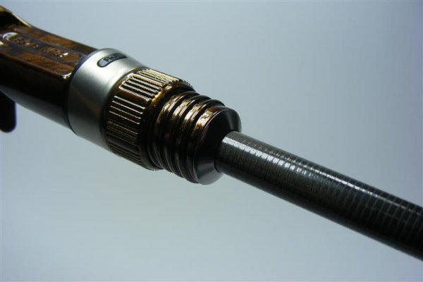 Abschluss Rollenhaltergewinde